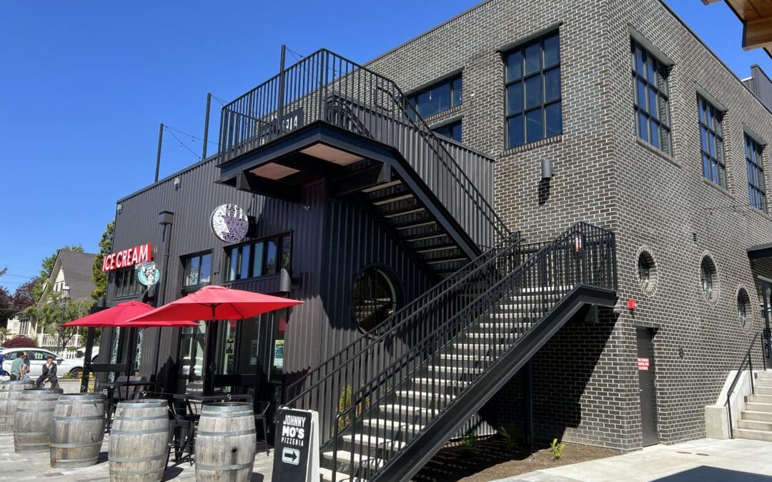 Edmonds Main Street Plaza